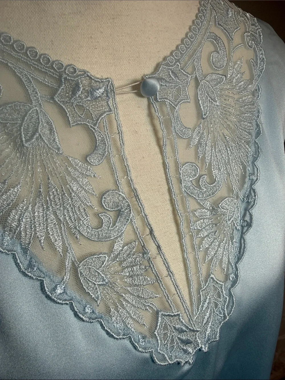 Vintage Jayre California Satin Nightgown Lace Blue L‎
